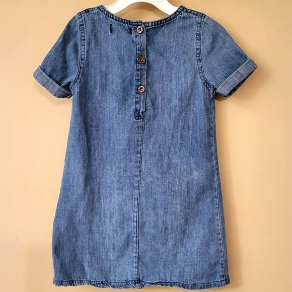 Denim dress with colorful shoulder design - Picture 2 of 5